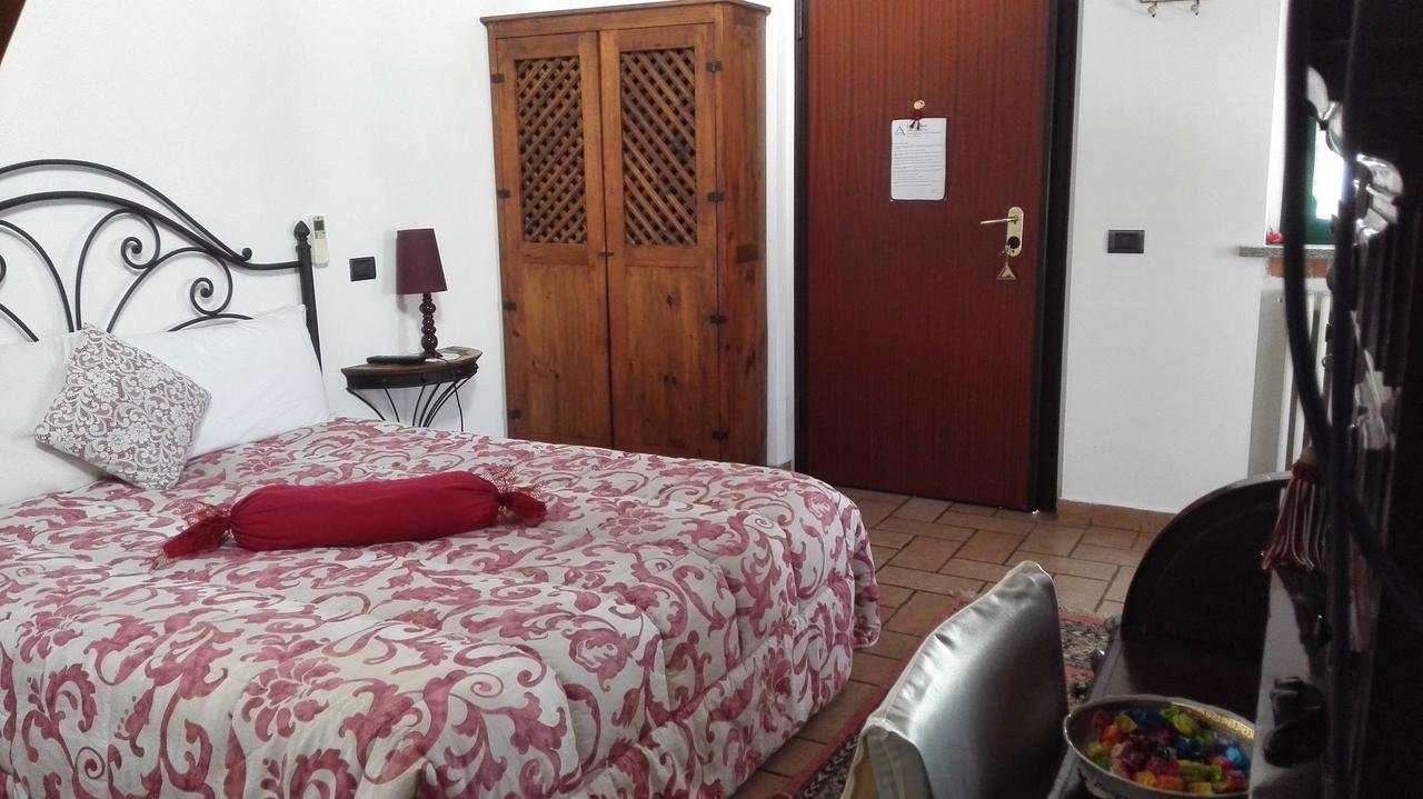 Agriturismo Maiocchi Villa Borgarello Room photo