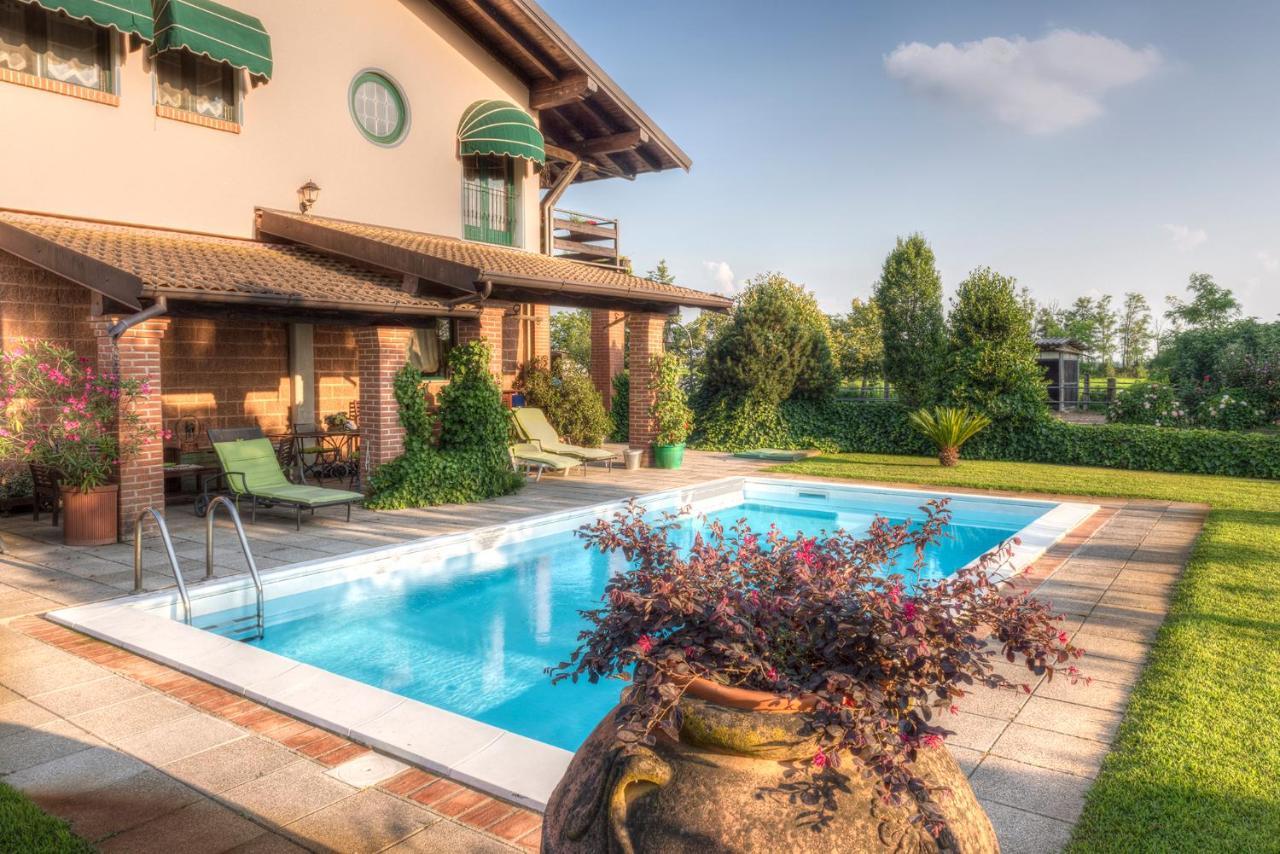 Agriturismo Maiocchi Villa Borgarello Exterior photo