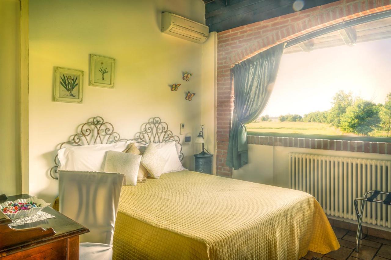 Agriturismo Maiocchi Villa Borgarello Exterior photo